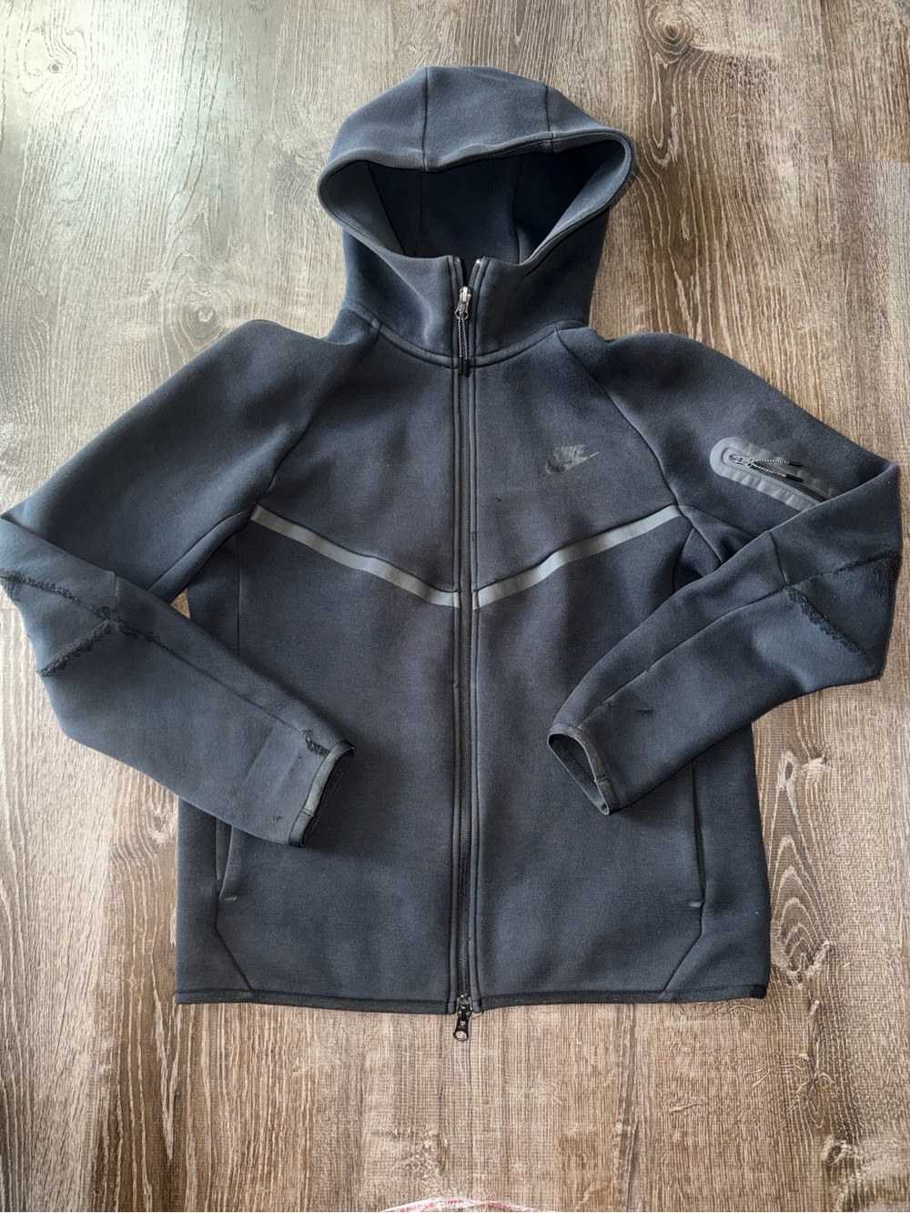 Genuine Nike Tech Men's Fleece Windrunner Full-Zip Jacket Men’s Small